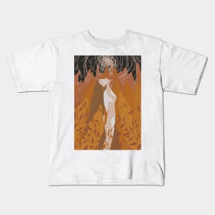 Woman who run with wolves Kids T-Shirt